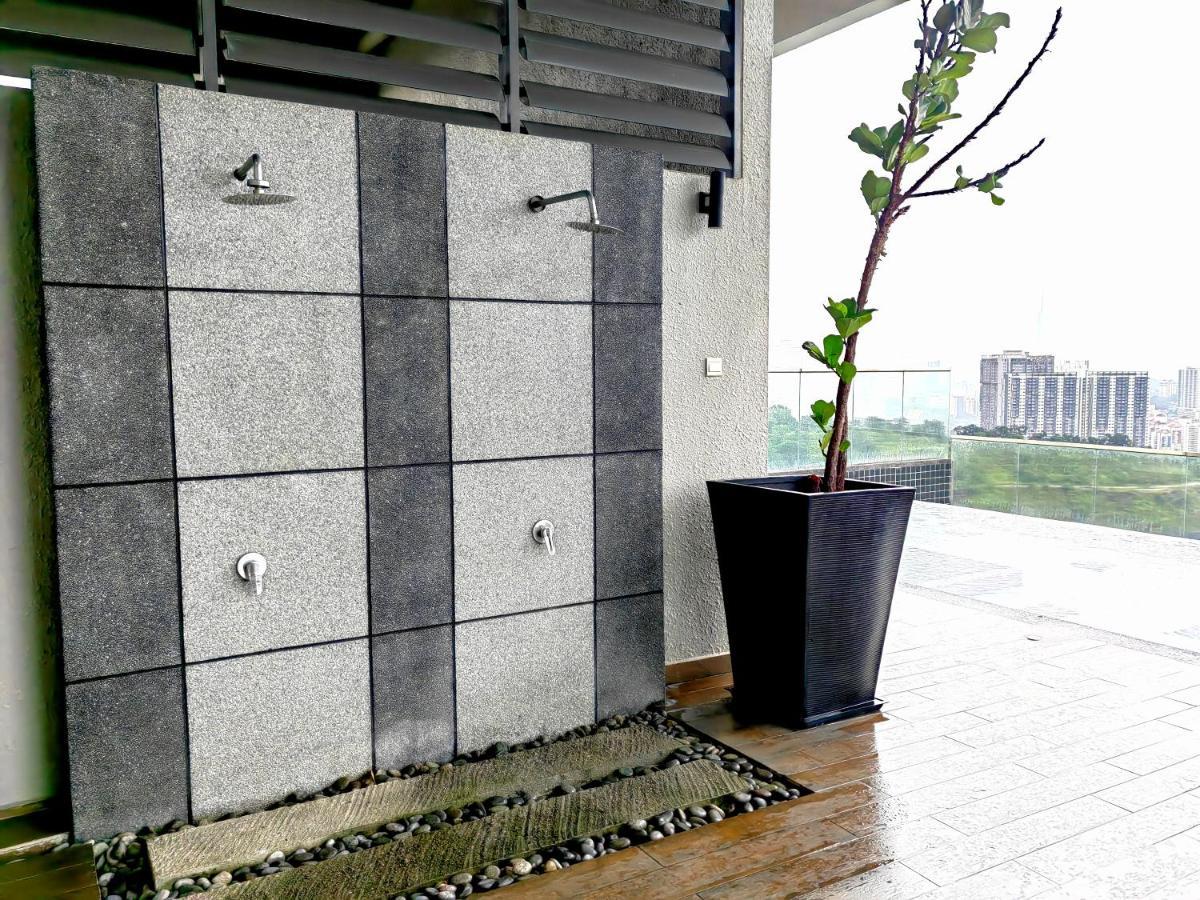 Apartment Petalz Luxury 10pax Mid Valley Old Klang Road Oug Klang Kl